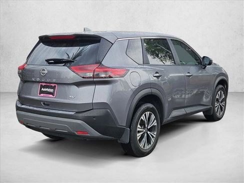 Used 2023 Nissan Rogue SV FWD image 5