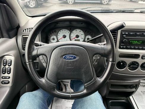 Used 2003 Ford Escape XLT image 23