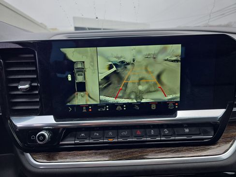 Used 2025 GMC Sierra 1500 Elevation w/ Elevation Premium Package image 27