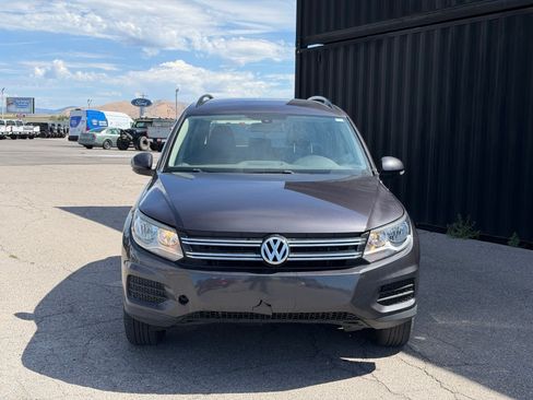Used 2016 Volkswagen Tiguan S FWD image 2