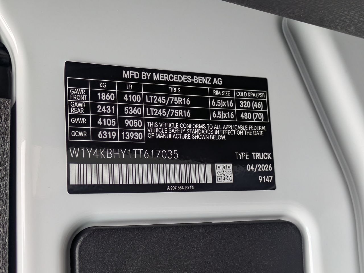 New 2026 Mercedes-Benz Sprinter 2500 image 12