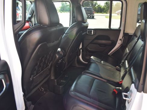 Used 2020 Jeep Wrangler Unlimited Rubicon w/ Dual Top Group AWD/4WD image 10