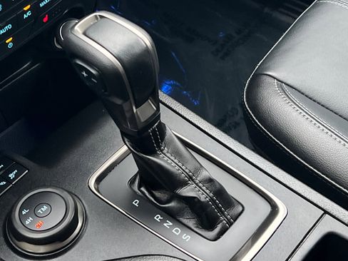 Used 2021 Ford Ranger Lariat w/ Equipment Group 501A High image 21