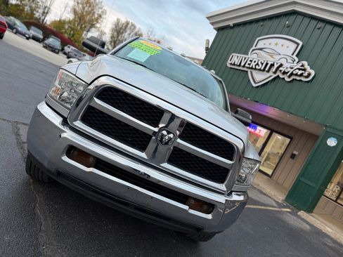 Used 2016 RAM 2500 Tradesman w/ Chrome Appearance Group AWD/4WD image 9
