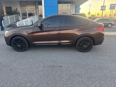 Used 2015 BMW X4 xDrive28i image 11