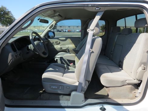 Used 2006 Toyota Tundra Limited image 26