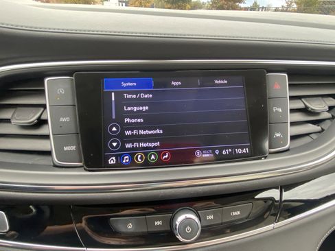 Used 2022 Buick Enclave Avenir w/ Avenir Technology Package image 27