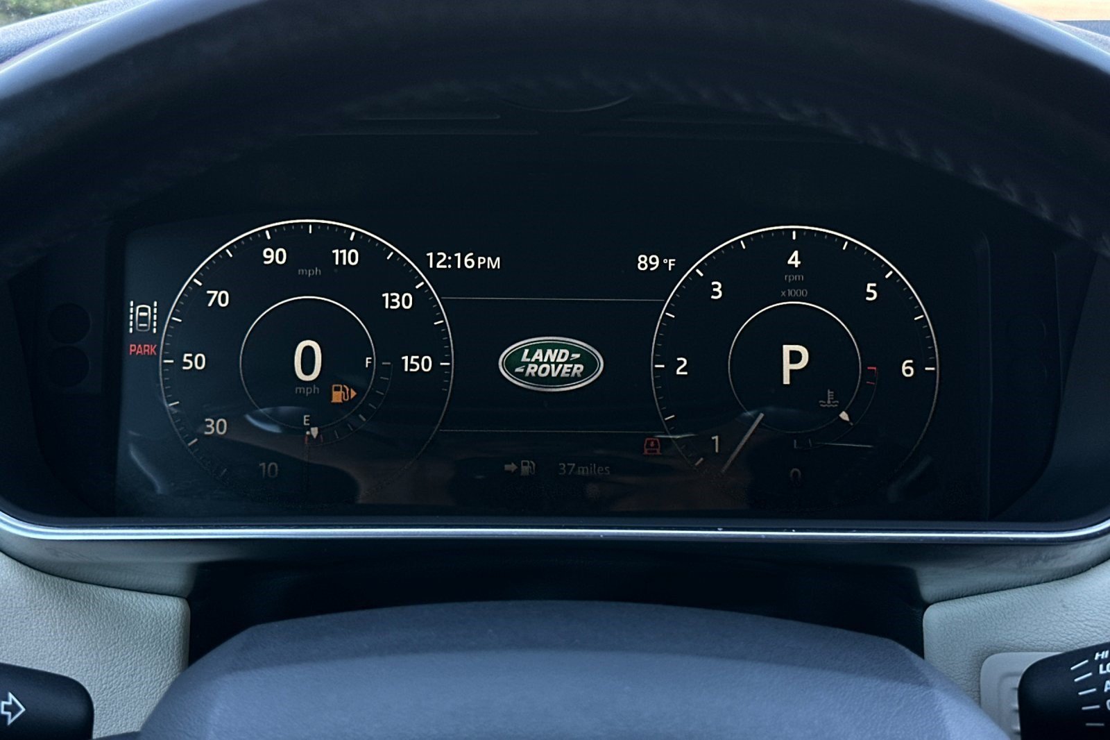 Used 2017 Land Rover Range Rover Sport HSE AWD/4WD image 22