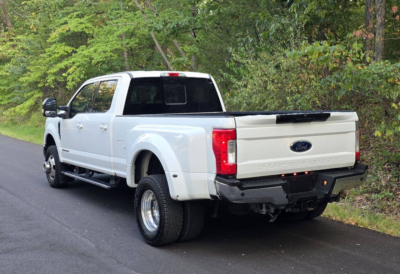 Used 2017 Ford F350 Lariat AWD/4WD image 38
