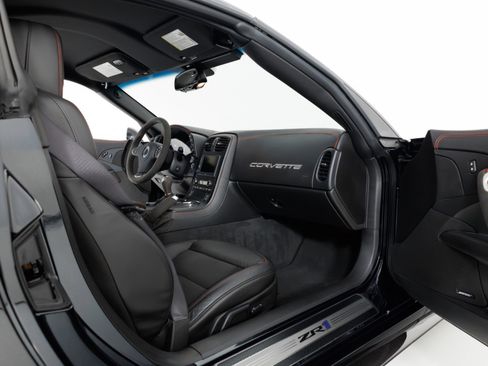 Used 2012 Chevrolet Corvette ZR1 w/ 3ZR Preferred Equipment Group RWD image 34