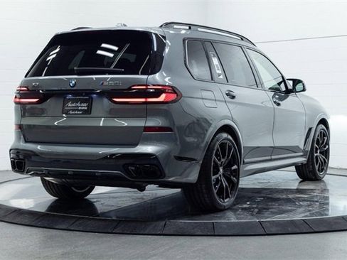 New 2026 BMW X7 M60i image 14