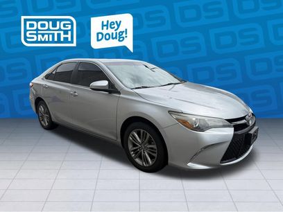 Used 2017 Toyota Camry SE w/ Moonroof Package
