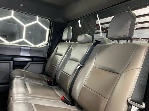 Used 2021 Ford F250 XLT w/ XLT Premium Package AWD/4WD image 19
