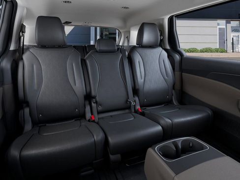 New 2026 Kia Carnival LXS image 20