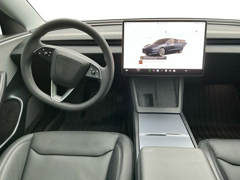 Used 2025 Tesla Model 3 Long Range image 17