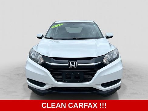 Used 2018 Honda HR-V LX image 2