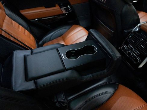 Used 2017 Land Rover Range Rover Sport Autobiography image 21