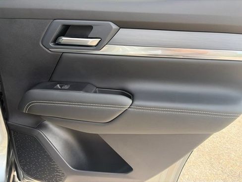 New 2027 GMC Terrain Elevation w/ Elevation Premium Package AWD/4WD image 30