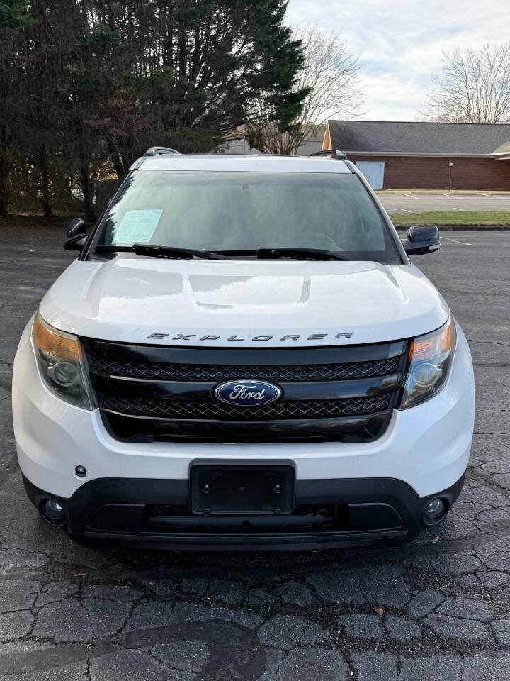 Used 2014 Ford Explorer Sport w/ Equipment Group 401A AWD/4WD image 10