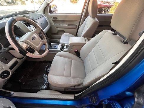Used 2012 Ford Escape XLT FWD image 18