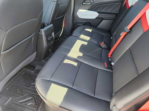 New 2026 GMC Canyon AT4X image 9