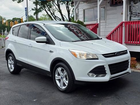 Used 2016 Ford Escape SE FWD image 5