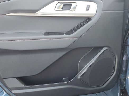 New 2026 Ford Explorer Active w/ Active Comfort Package image 7