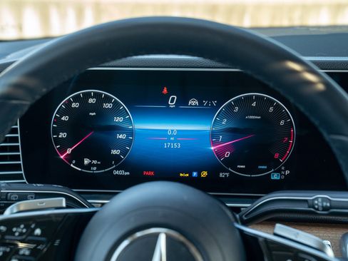 Used 2024 Mercedes-Benz GLE 350 4MATIC image 22