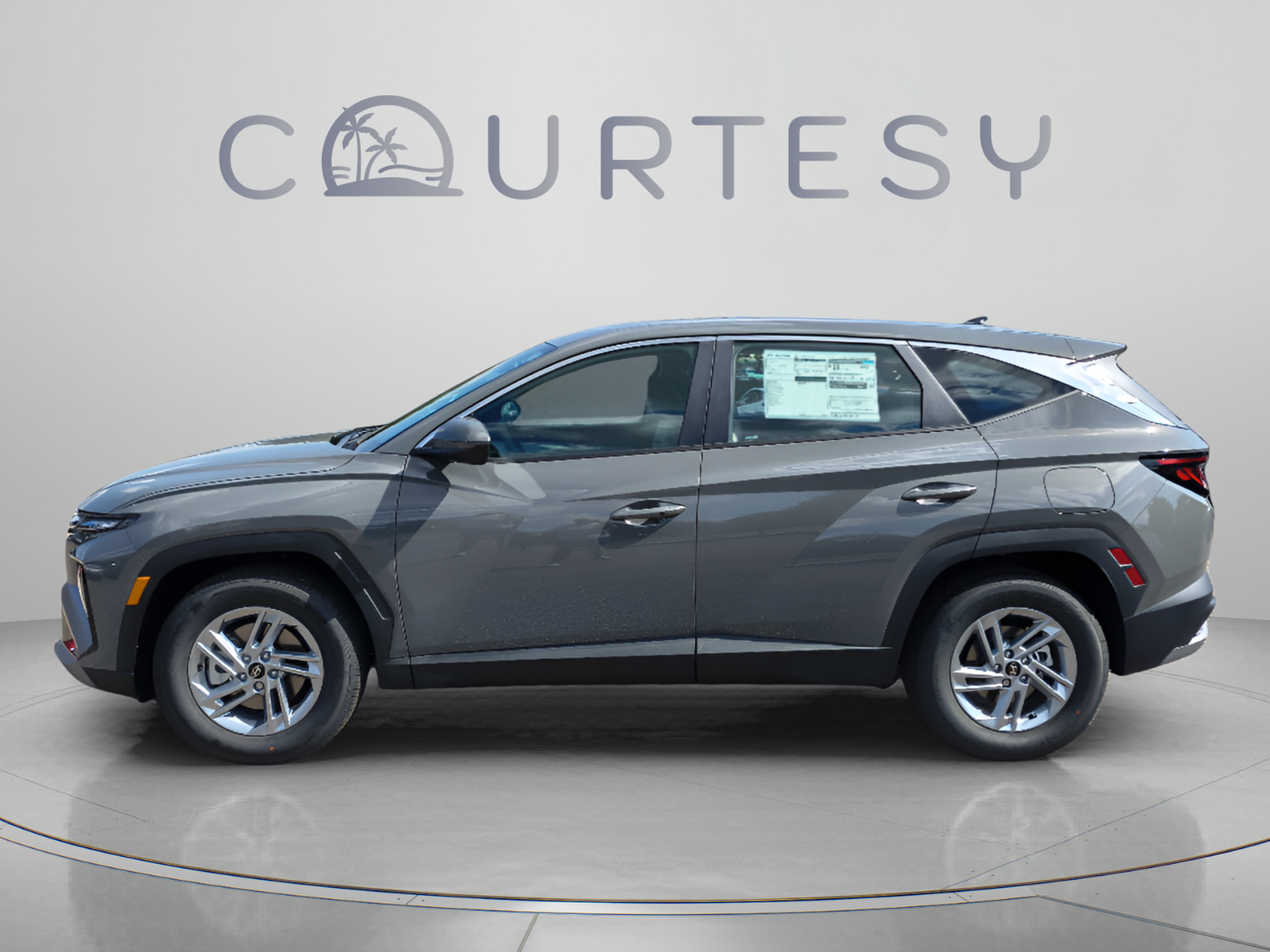 New 2026 Hyundai Tucson SE FWD image 2