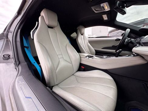 Used 2014 BMW i8 Base image 29