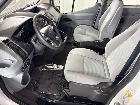 Used 2016 Ford Transit 350 XLT RWD image 31