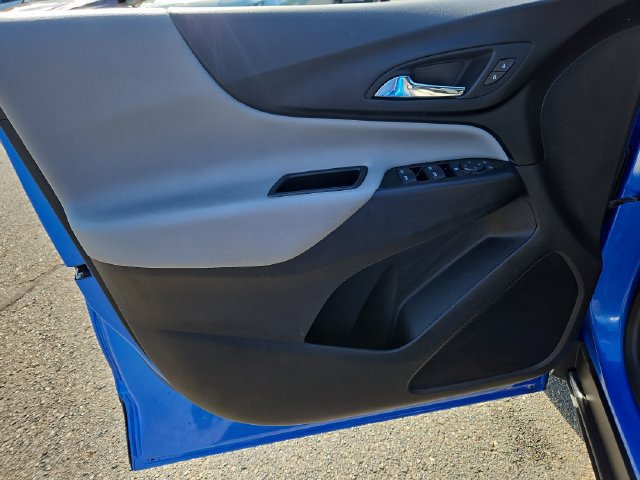 Used 2024 Chevrolet Equinox LS w/ LS Convenience Package FWD image 11