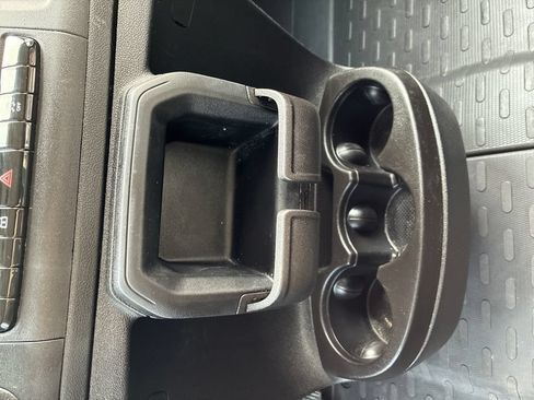 Used 2025 RAM ProMaster 2500 w/ Convenience Group FWD image 11