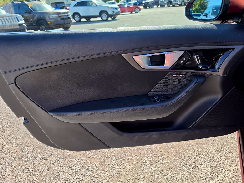 Used 2015 Jaguar F-TYPE Convertible RWD image 14