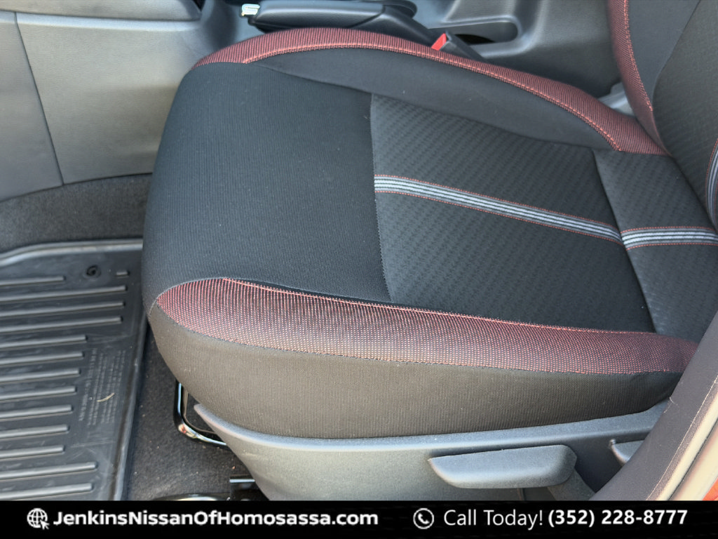 Certified 2025 Nissan Versa SR w/ Trunk Package FWD image 31