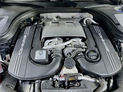 Used 2019 Mercedes-Benz GLC 63 AMG 4MATIC image 30