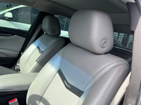 Used 2016 Cadillac XTS Luxury w/ Driver Awareness Package image 26