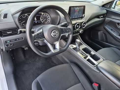 Used 2023 Nissan Sentra SV FWD image 10