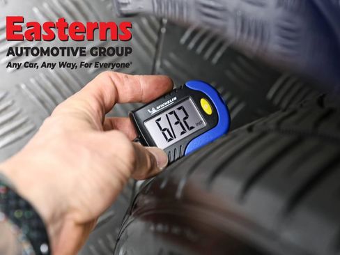 Used 2018 Tesla Model 3 Mid Range RWD image 24