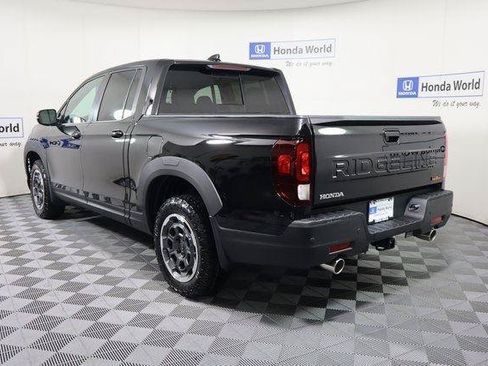 Used 2024 Honda Ridgeline TrailSport image 7
