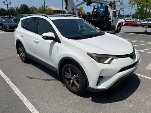 Used 2017 Toyota RAV4 XLE w/ Plus Special Value Package AWD/4WD image 3