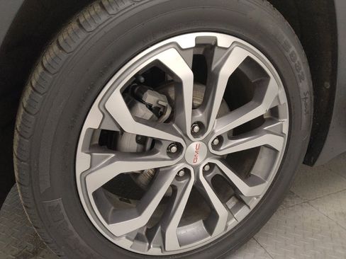 Used 2019 GMC Terrain SLT image 31