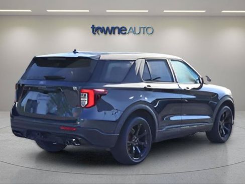 Used 2022 Ford Explorer ST w/ ST High-Performance Pack AWD/4WD image 4