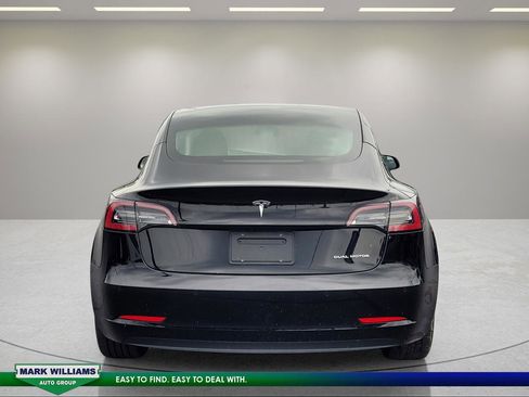 Used 2022 Tesla Model 3 Long Range AWD/4WD image 5