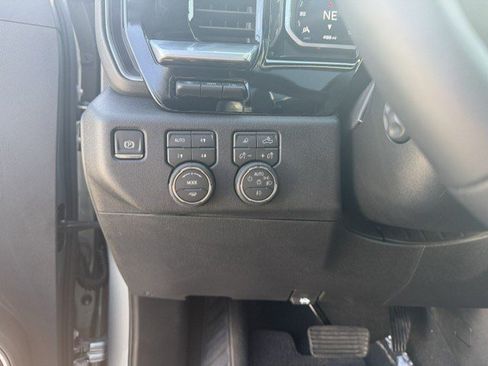 Used 2026 Chevrolet Silverado 1500 High Country w/ Technology Package AWD/4WD image 20