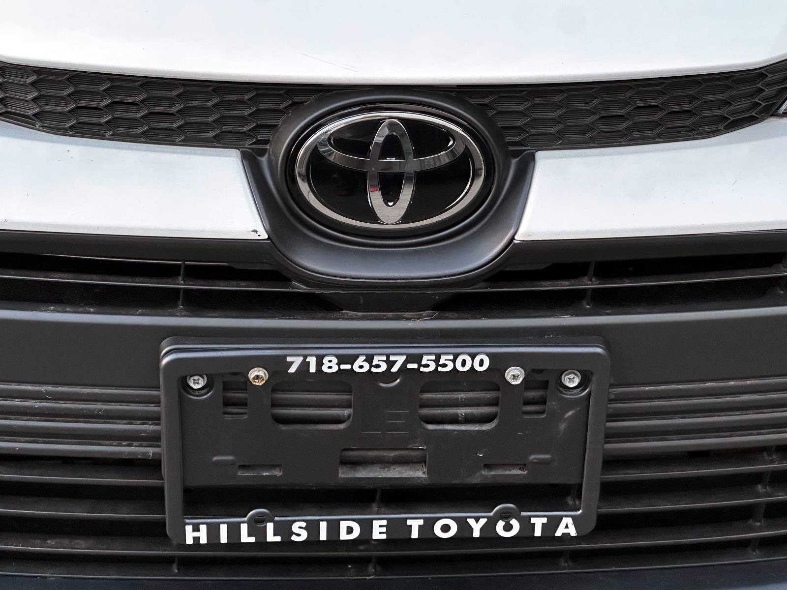 Certified 2023 Toyota Corolla LE FWD image 9