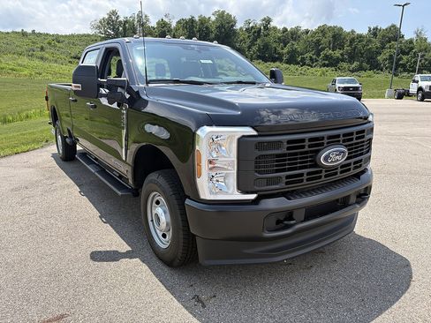 New 2026 Ford F250 XL w/ 360-Degree Camera Package AWD/4WD image 7