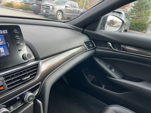 Used 2022 Honda Accord Sport image 64