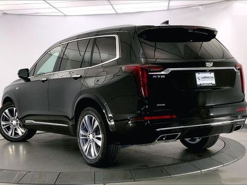 Used 2024 Cadillac XT6 Premium Luxury w/ Technology Package AWD/4WD image 10