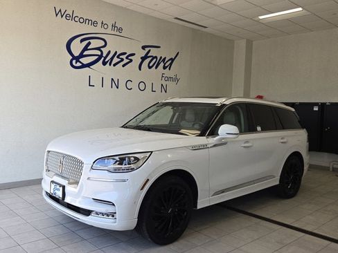 Used 2021 Lincoln Aviator Reserve w/ Equipment Group 210A AWD/4WD image 1